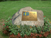 Swedish Ambassador's peace inscription
