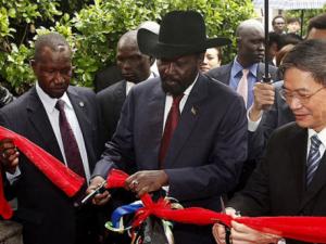 基尔总统到和苑参加南苏丹驻华使馆开馆仪式