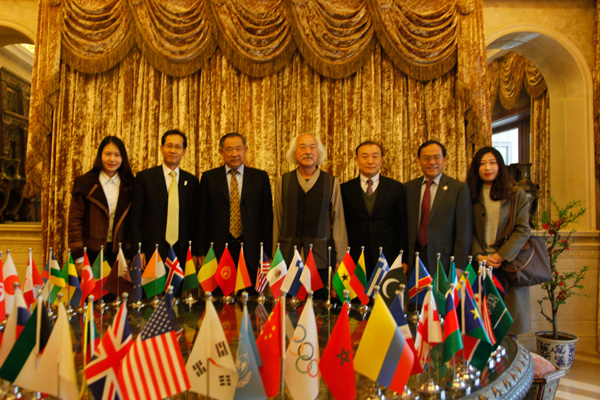 韩国艺术家银行家访问北京国际和平文化基金会