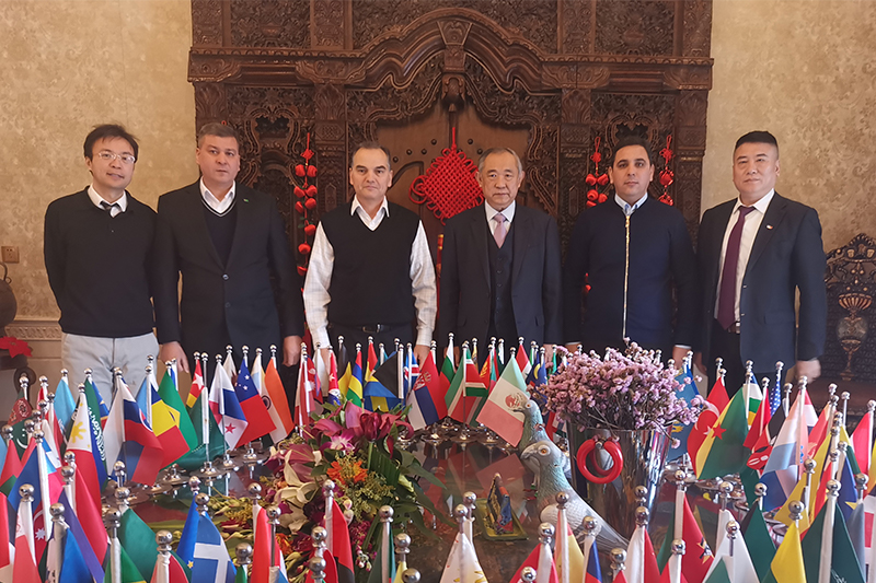 土库曼斯坦驻华大使访问和苑进行中亚和平会谈