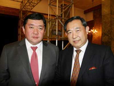 与蒙古副总理米耶贡布