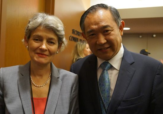 李若弘主席与联合国教科文组织总干事Irina Bokova女士
